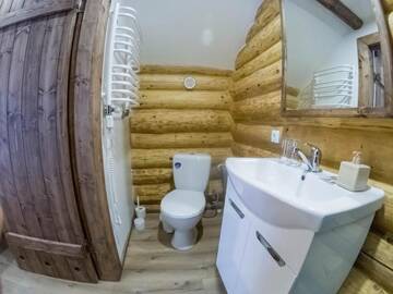 Фото номера Стандартный двухместный номер с 1 кроватью Отель Greenwood г. Tukhlya 25